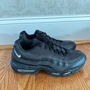 Nike Airmax 95 - Triple Black - US MENS 10